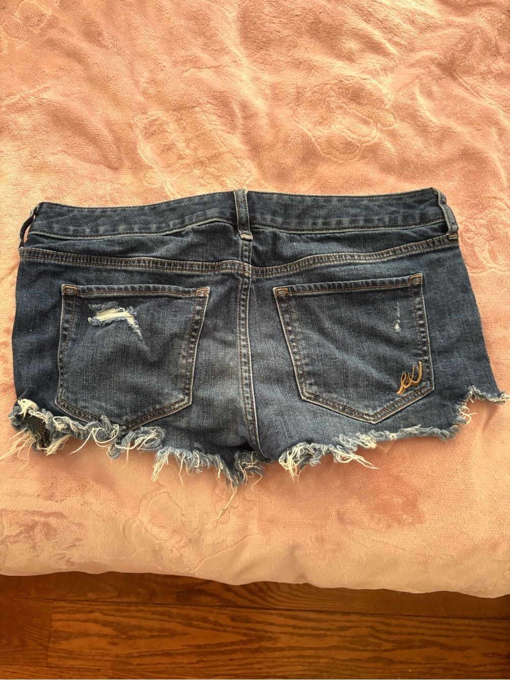 Express jeans Distressed Dark Blue Denim Jean Shorts